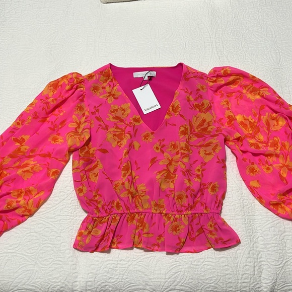 NWT Sugarlips hot rod floral ways balloon sleeve top - Picture 5 of 7